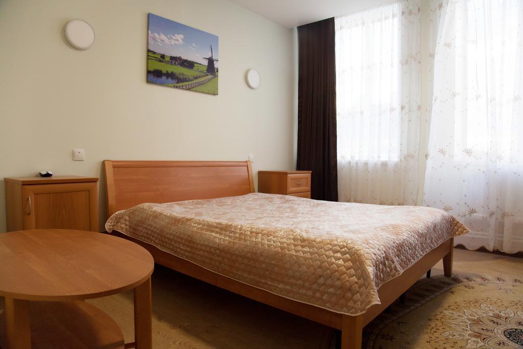 Skobar Mini Hotel Псков Экстерьер фото